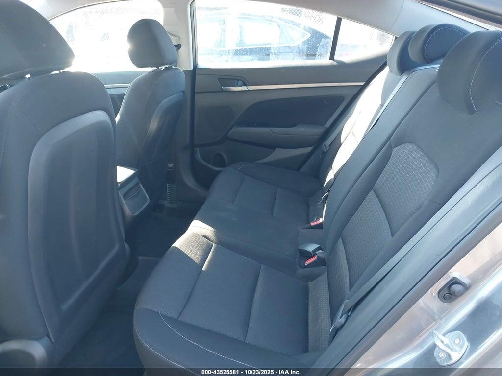 5NPD84LF8JH358355 2018 HYUNDAI ELANTRA photo no. 8