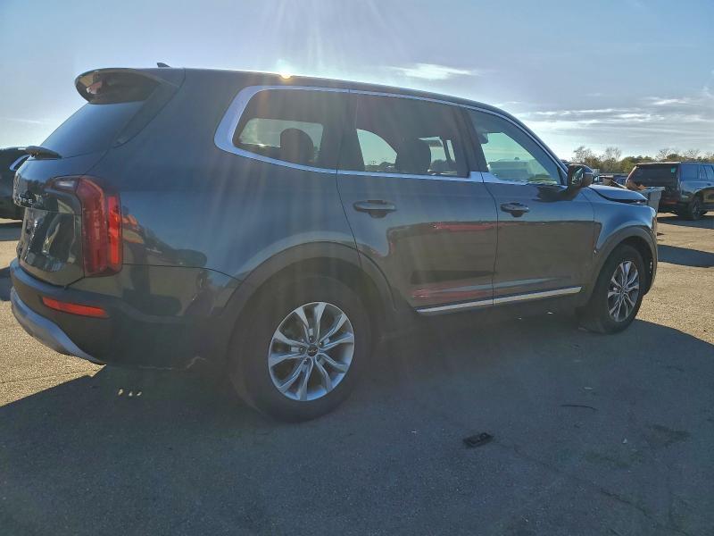 2022 KIA TELLURIDE LX — Фото 3 из 13