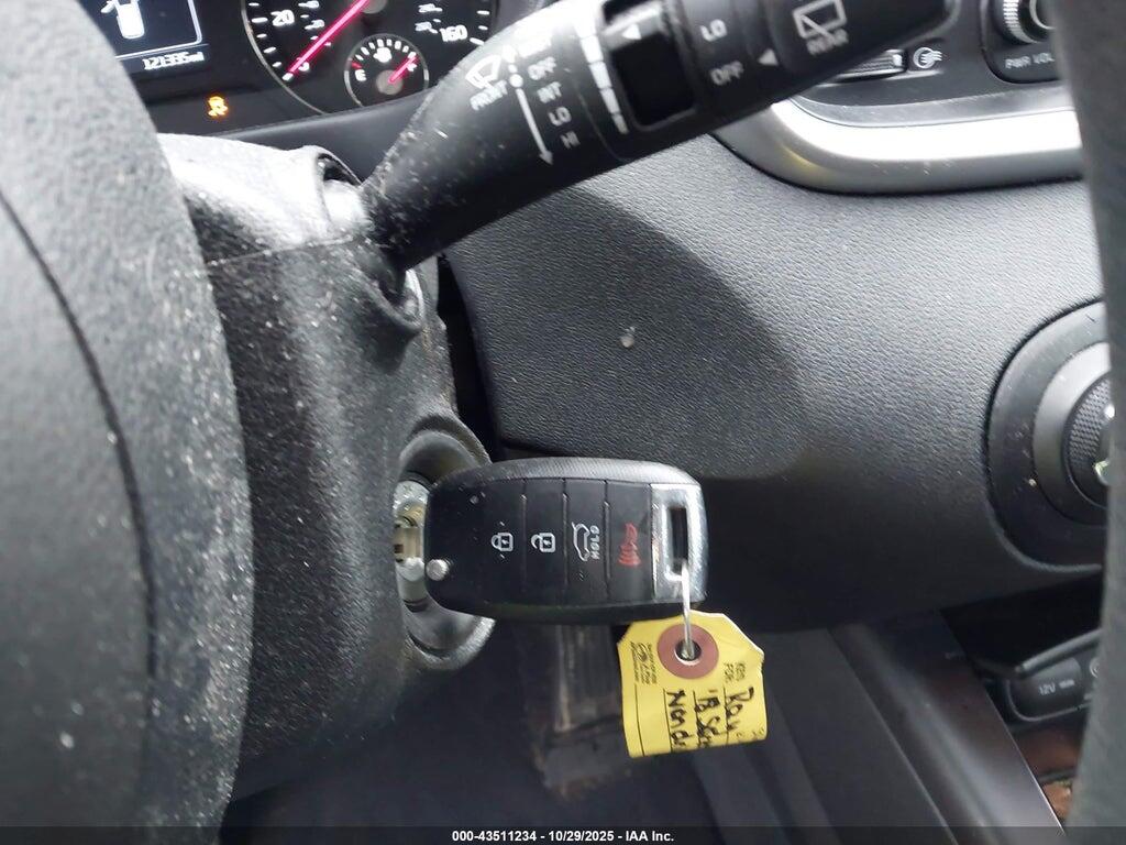 5XYPGDA34JG427381 2018 KIA SORENTO photo no. 11