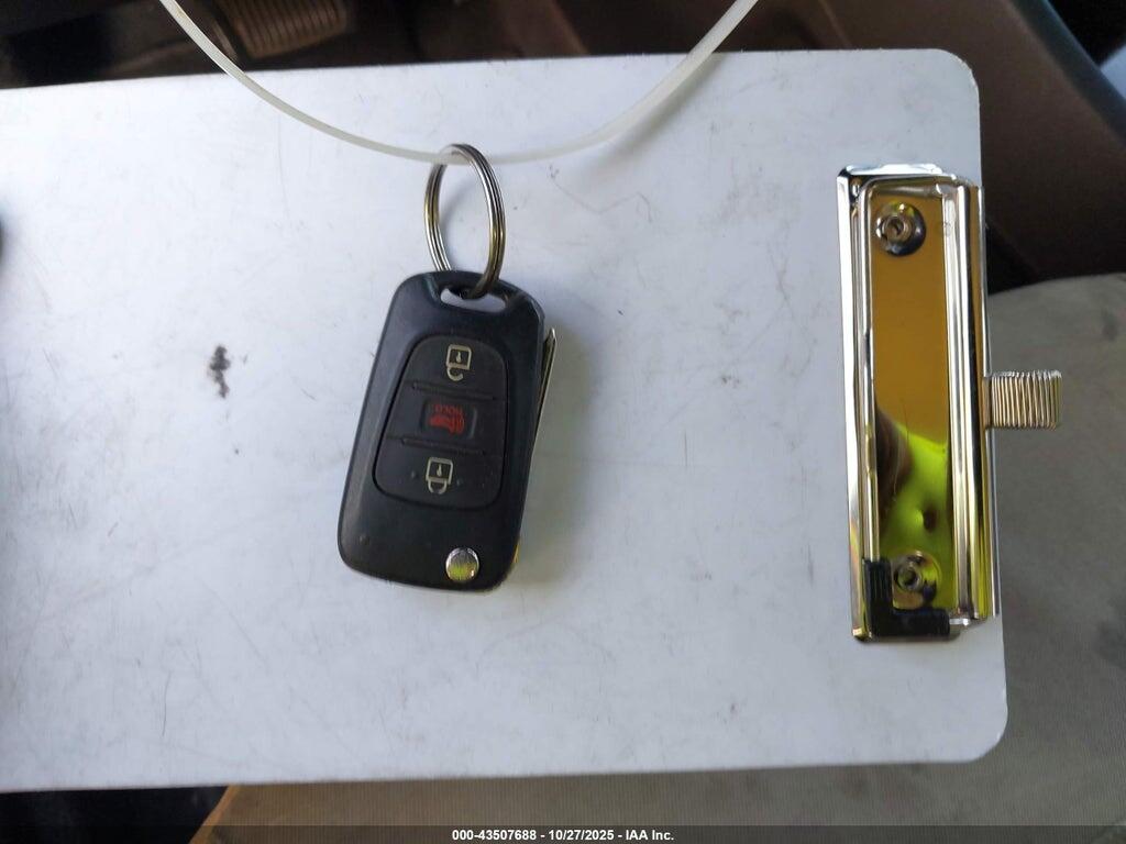 KNADM5A34C6022254 2012 KIA RIO5 photo no. 11