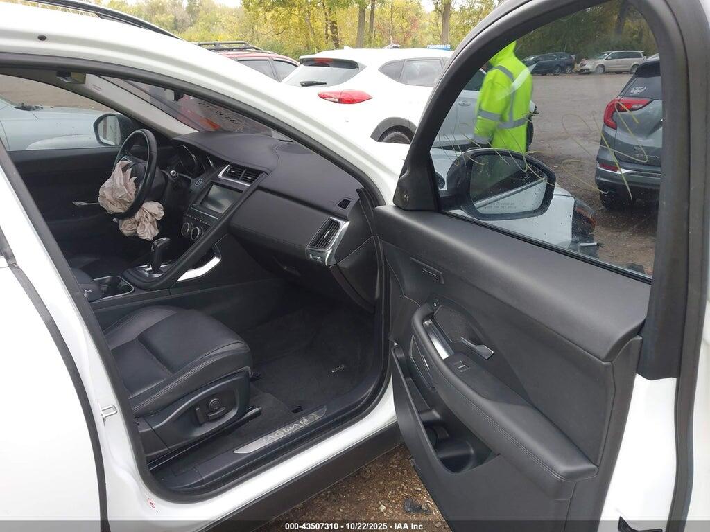 SADFJ2FX9J1Z16084 2018 JAGUAR E-PACE photo no. 5