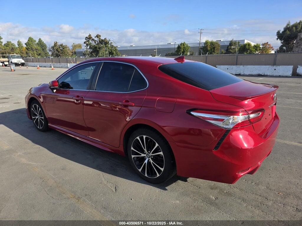 4T1J11AK7LU302157 2020 TOYOTA CAMRY photo no. 3