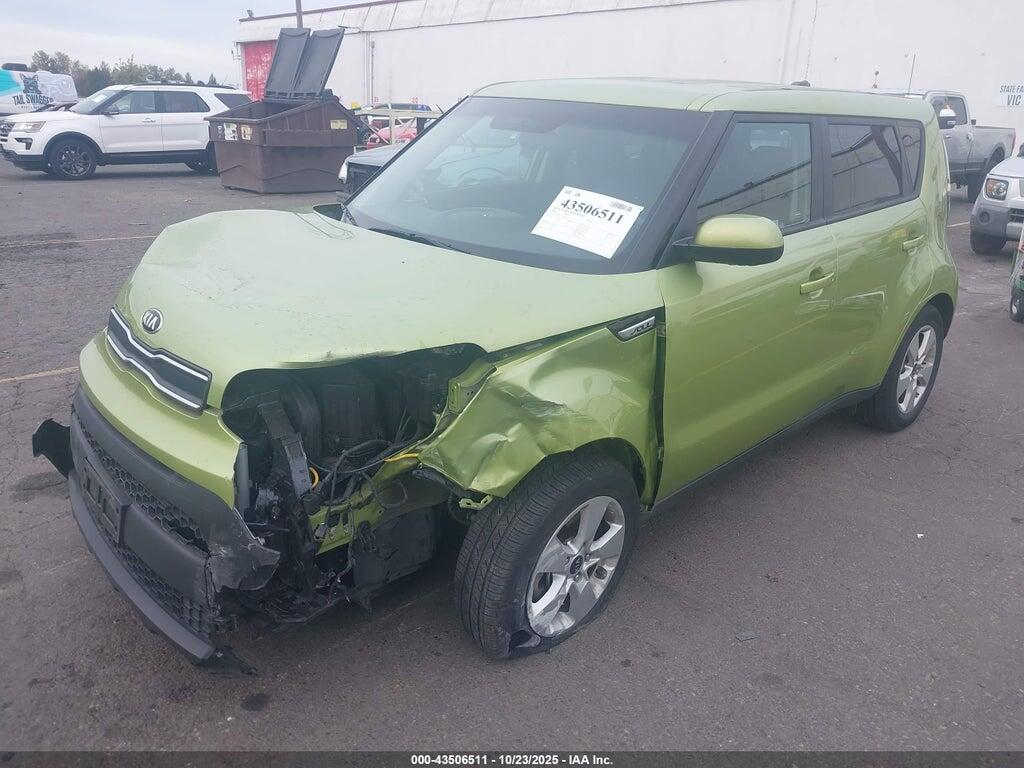 KNDJN2A28J7902471 2018 KIA SOUL photo no. 2