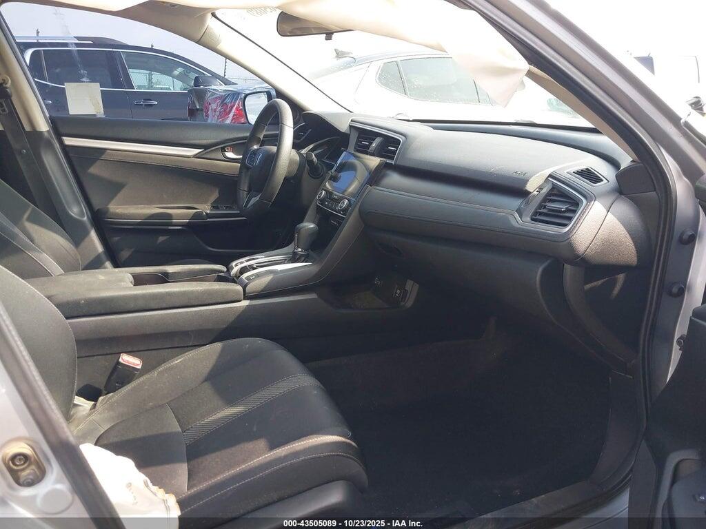 2HGFC2F7XJH515278 2018 HONDA CIVIC photo no. 5