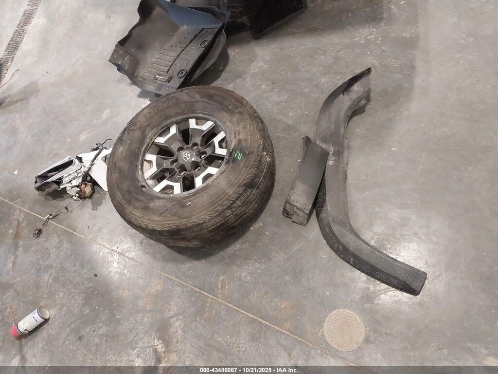 3TMCZ5ANXPM545317 2023 TOYOTA TACOMA photo no. 12
