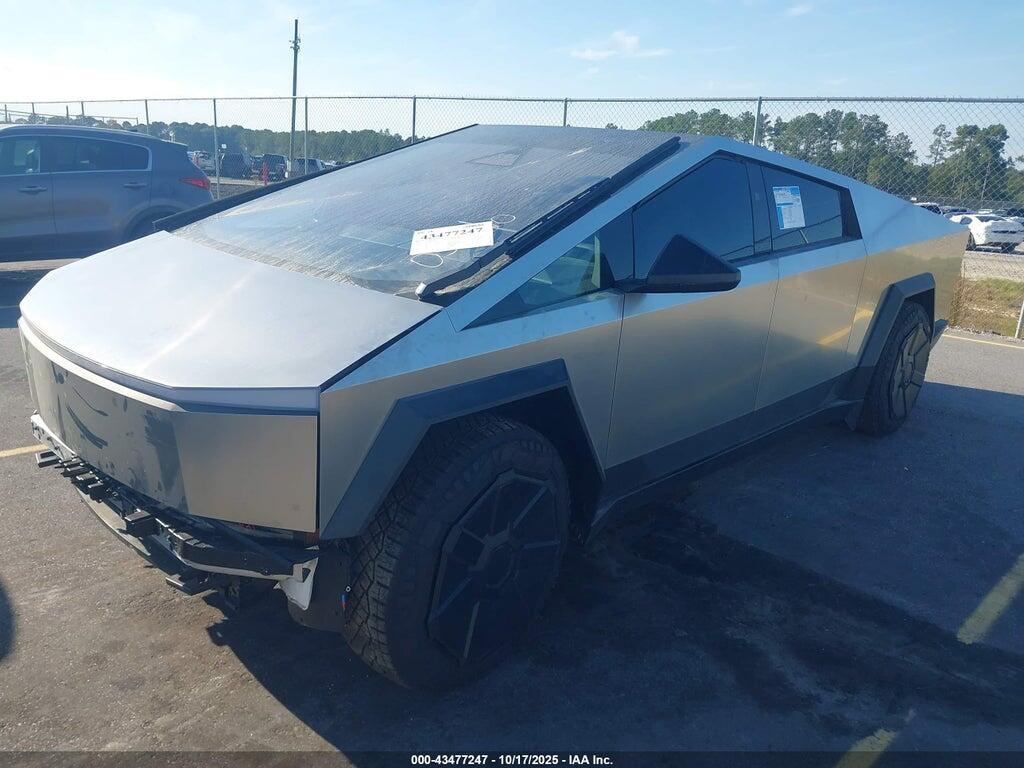 7G2CEHED9RA034620 2024 TESLA CYBERTRUCK photo no. 2
