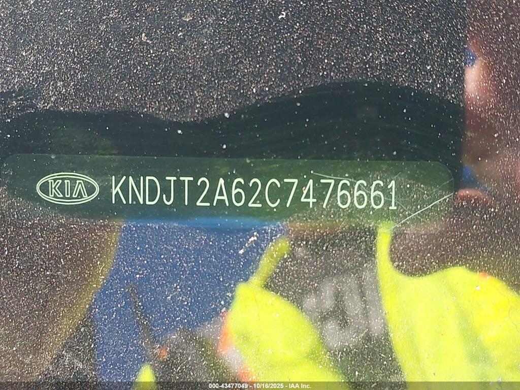 KNDJT2A62C7476661 2012 KIA SOUL photo no. 12