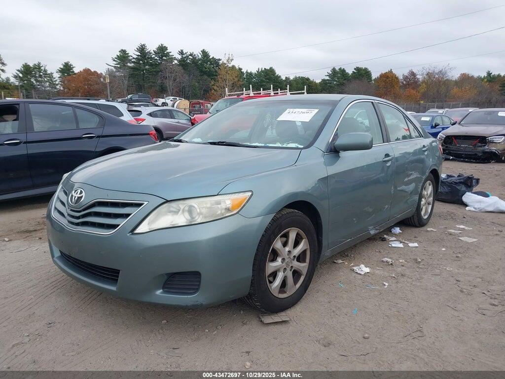 4T1BF3EK8BU701444 2011 TOYOTA CAMRY photo no. 2
