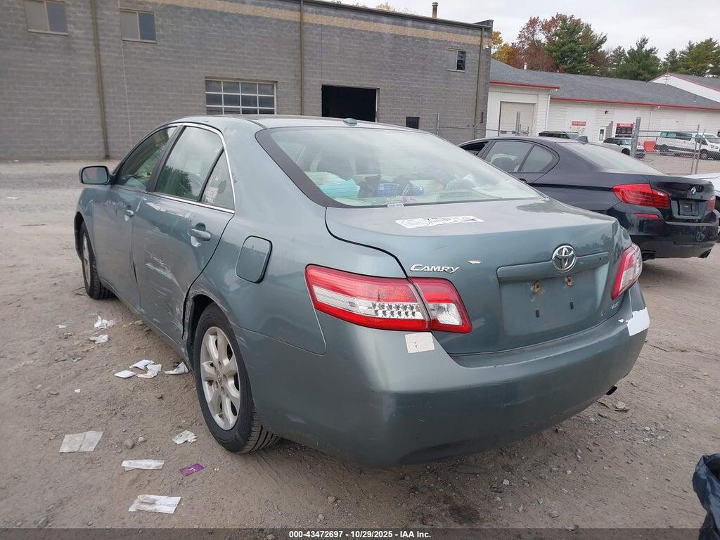 4T1BF3EK8BU701444 2011 TOYOTA CAMRY photo no. 3