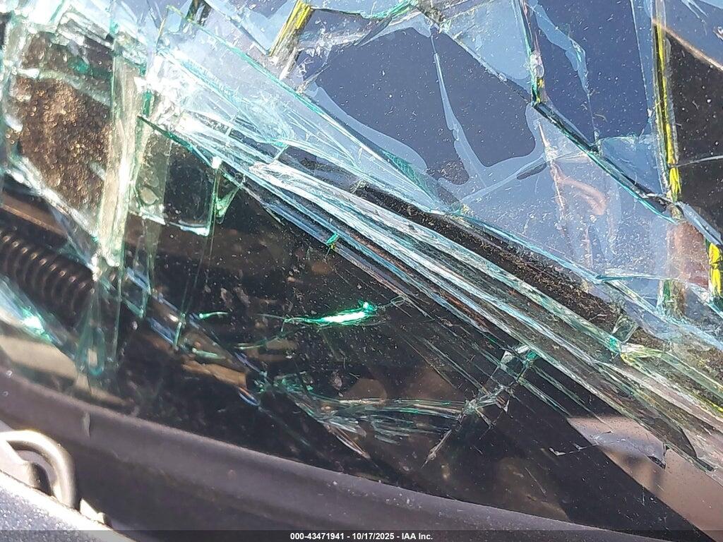 2GNAXJEV1J6347881 2018 CHEVROLET EQUINOX photo no. 9