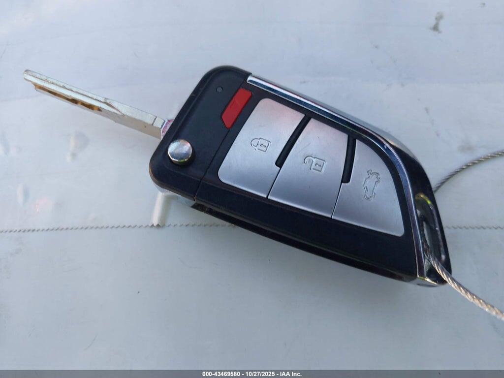 WVWBR71KX7W077683 2007 VOLKSWAGEN RABBIT photo no. 11