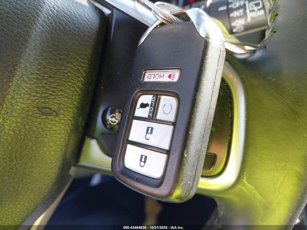 2HKRW2H86HH660506 2017 HONDA CR-V photo no. 11