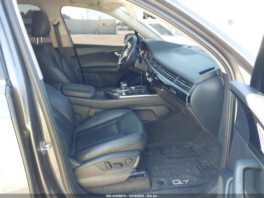 WA1LAAF74KD011383 2019 AUDI Q7 photo no. 5