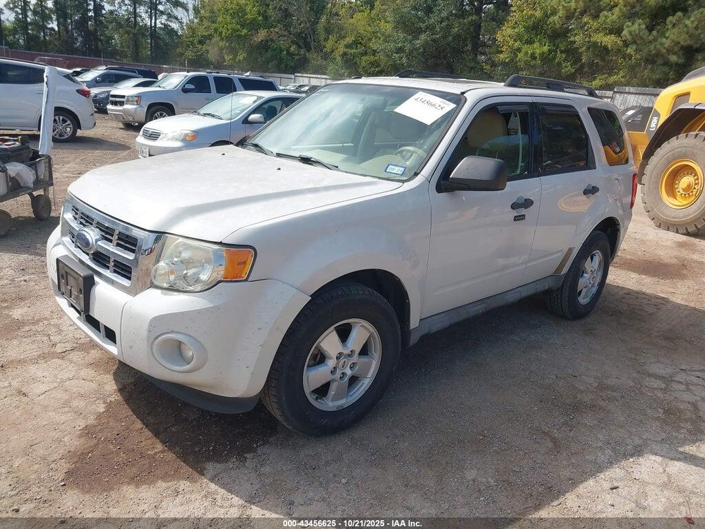 1FMCU03G89KB87401 2009 FORD ESCAPE photo no. 2