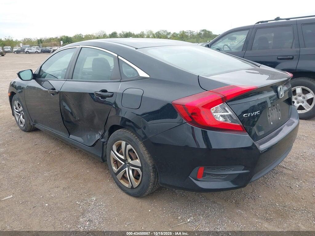 19XFC2F58JE016813 2018 HONDA CIVIC photo no. 3