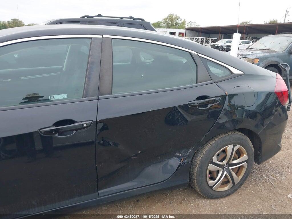 19XFC2F58JE016813 2018 HONDA CIVIC photo no. 6