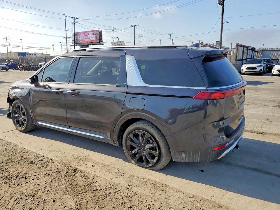 2022 KIA CARNIVAL SX PRESTIGE — Фото 2 из 13