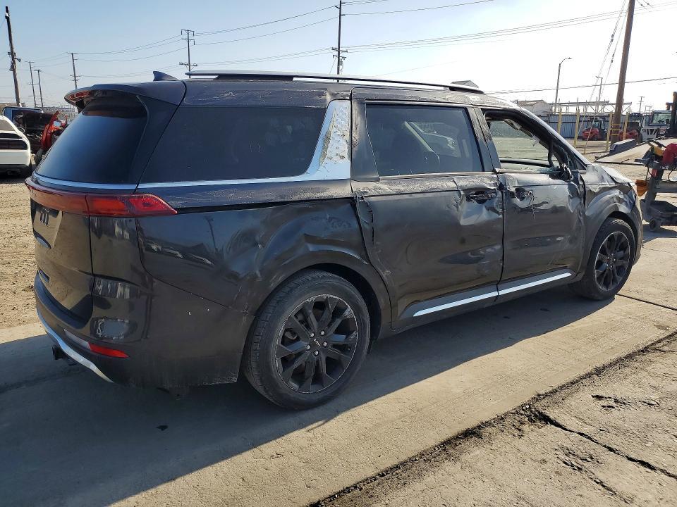 2022 KIA CARNIVAL SX PRESTIGE — Фото 3 из 13