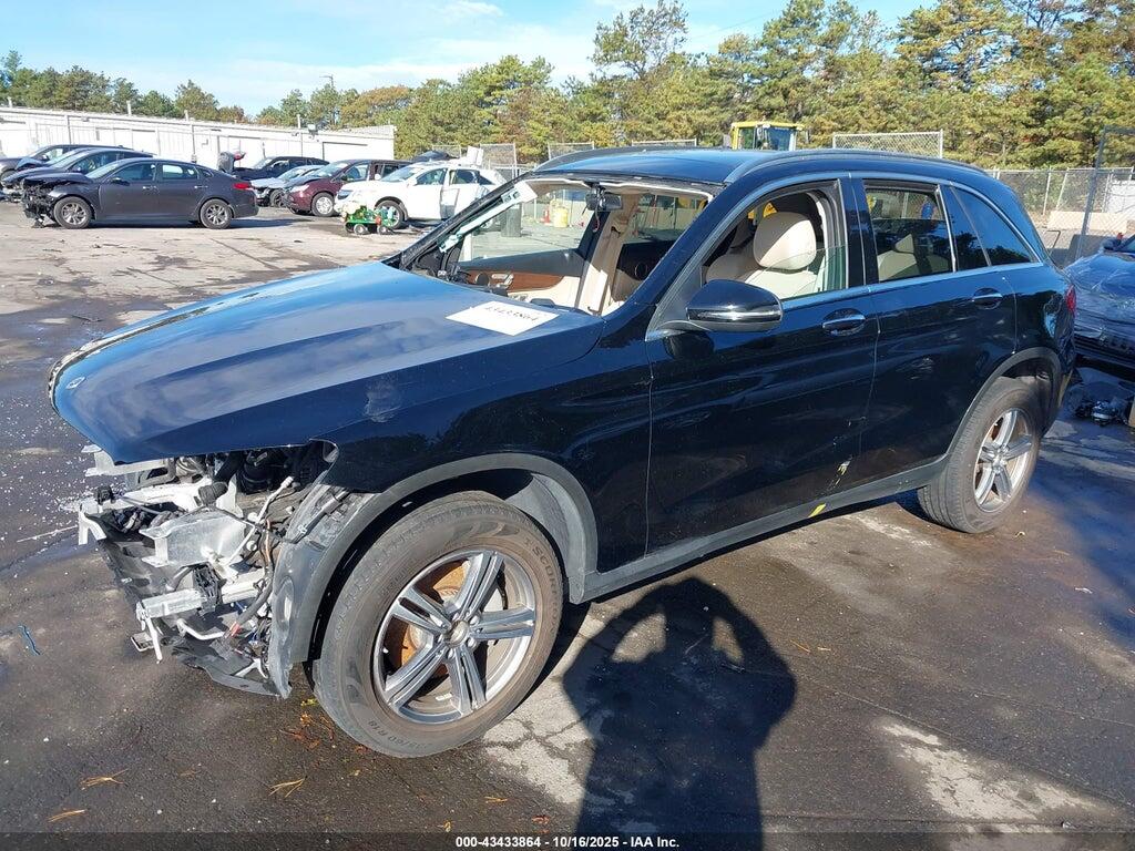 W1N0G8EB7NV343783 2022 MERCEDES-BENZ GLC 300 photo no. 2