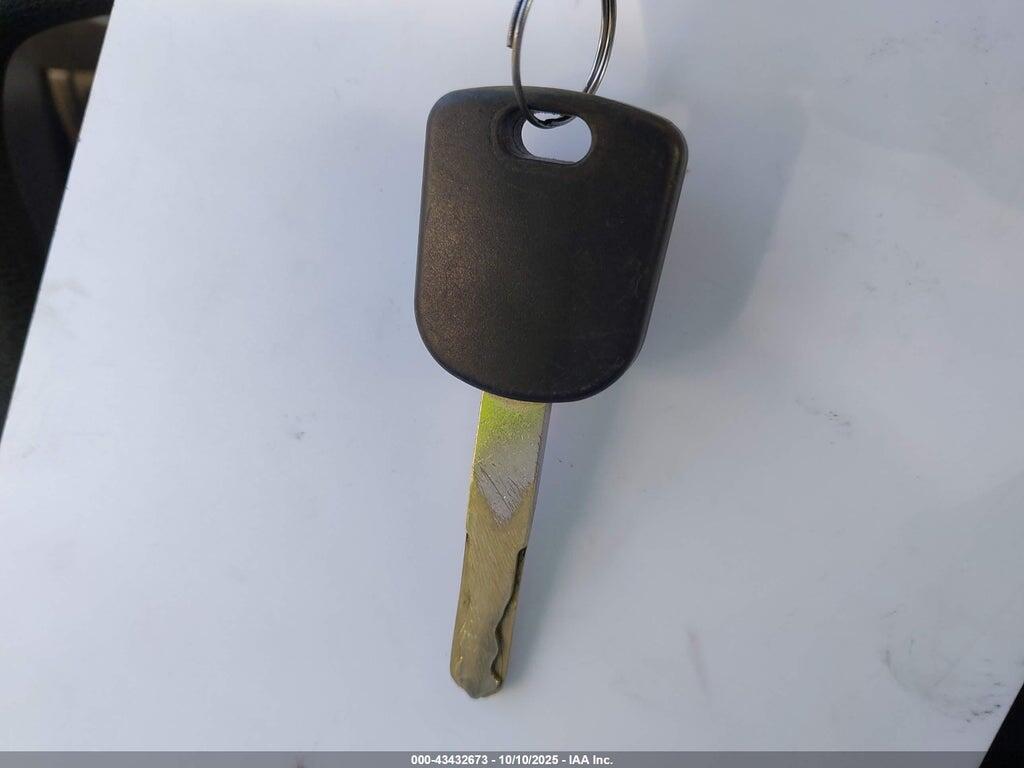1HGEM22575L030781 2005 HONDA CIVIC photo no. 11