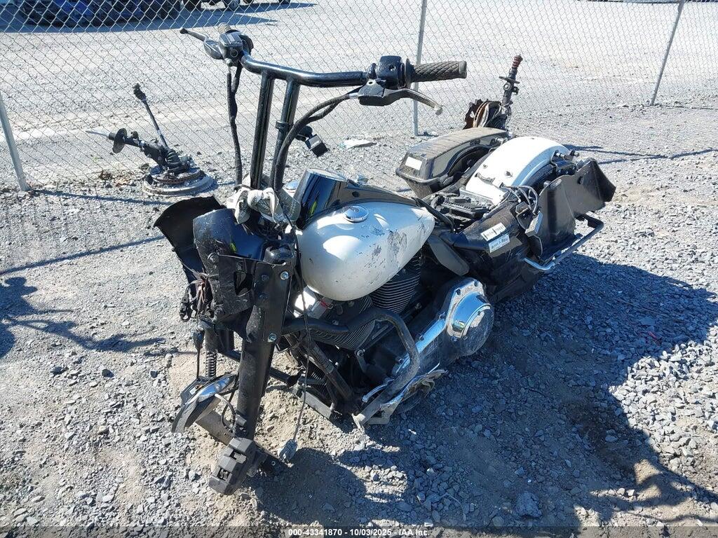 1HD1FHM1X9Y639858 2009 HARLEY-DAVIDSON FLHP photo no. 2