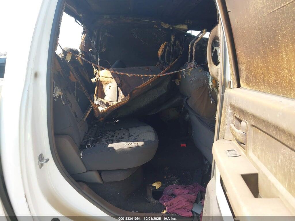 1C6RD6LT5CS123409 2012 RAM 1500 photo no. 8