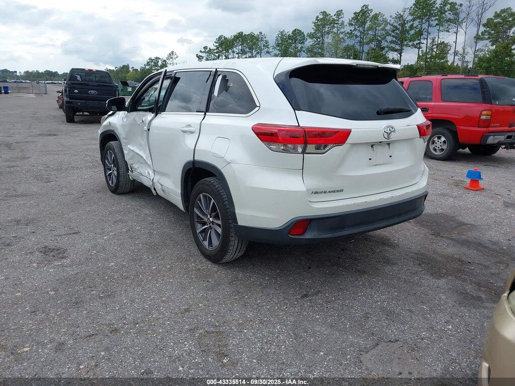 5TDZARFH1JS035215 2018 TOYOTA HIGHLANDER photo no. 3