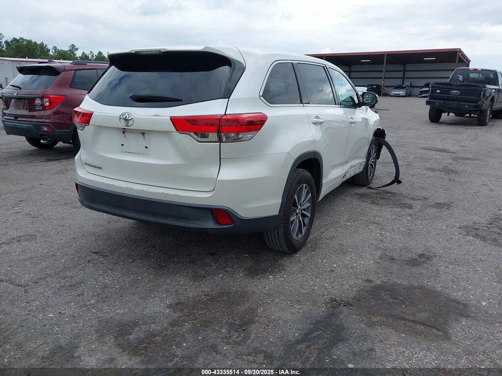 5TDZARFH1JS035215 2018 TOYOTA HIGHLANDER photo no. 4