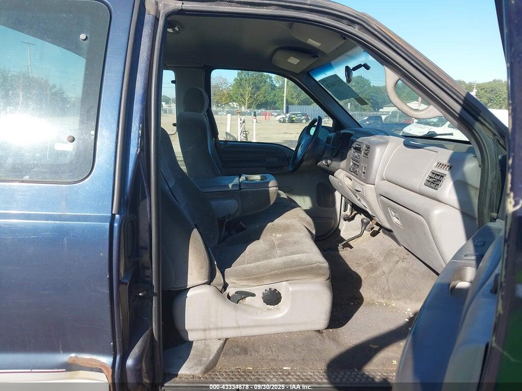 1FTNX21LX1ED02003 2001 FORD F-250 photo no. 5