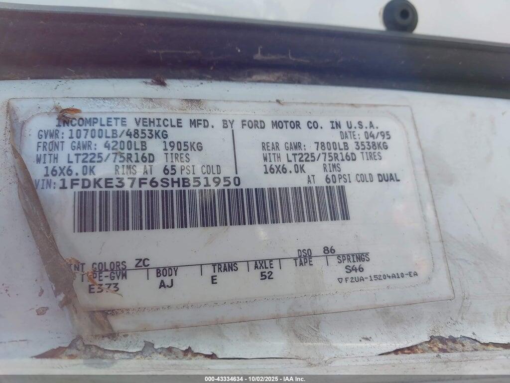 1FDKE37F6SHB51950 1996 FORD ECONOLINE photo no. 8