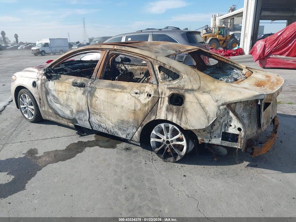 3FA6P0SU1KR216096 2019 FORD FUSION ENERGI photo no. 3