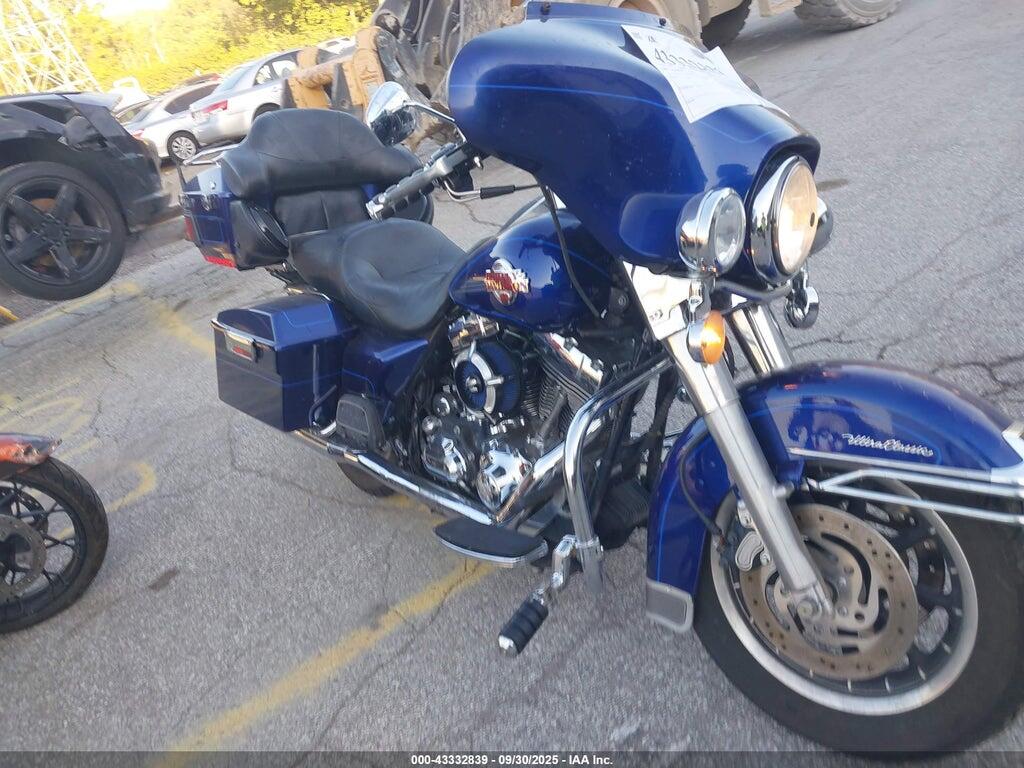 1HD1FC41X7Y710007 2007 HARLEY-DAVIDSON FLHTCUI photo no. 1