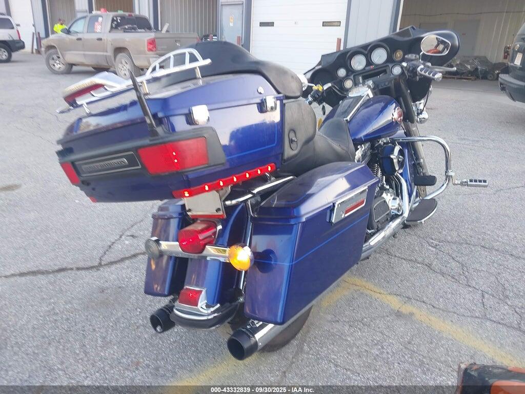 1HD1FC41X7Y710007 2007 HARLEY-DAVIDSON FLHTCUI photo no. 4
