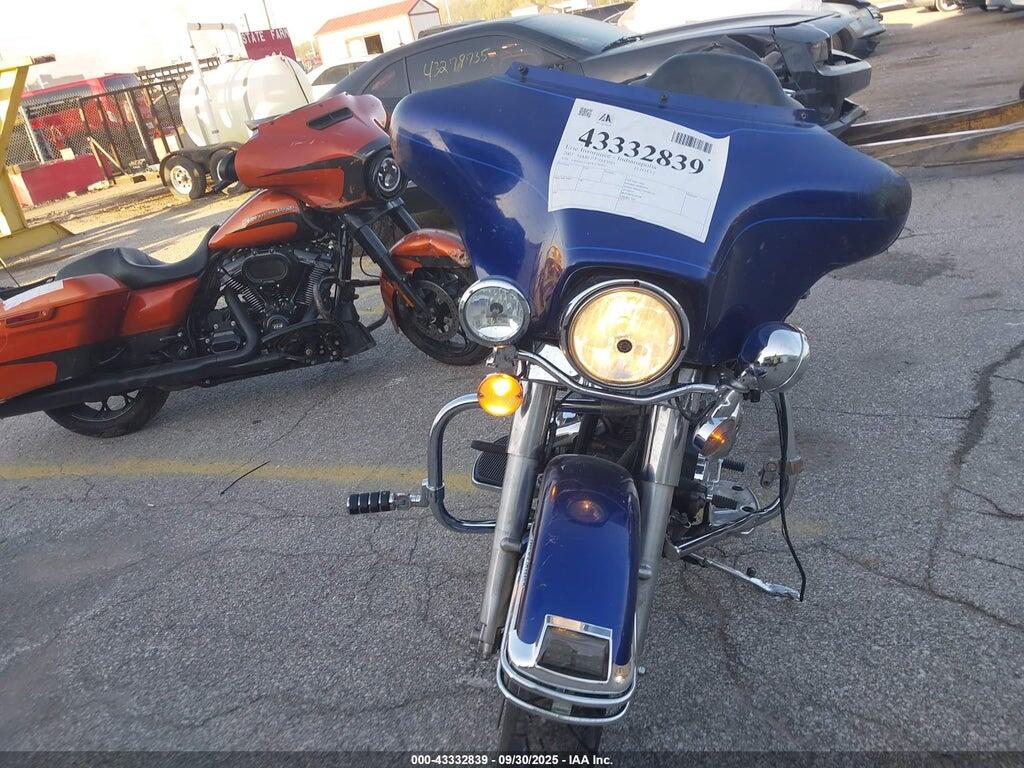 1HD1FC41X7Y710007 2007 HARLEY-DAVIDSON FLHTCUI photo no. 5