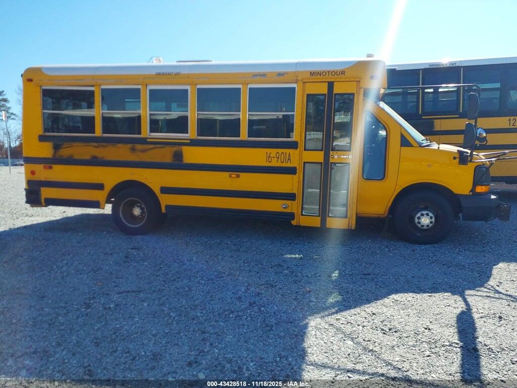 1GB3GSBG9G1227442 2016 CHEVROLET EXPRESS CUTAWAY photo no. 12