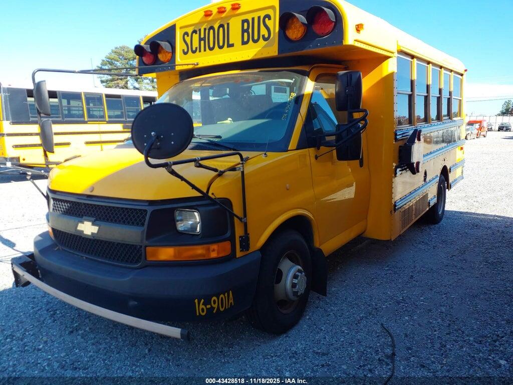 1GB3GSBG9G1227442 2016 CHEVROLET EXPRESS CUTAWAY photo no. 2