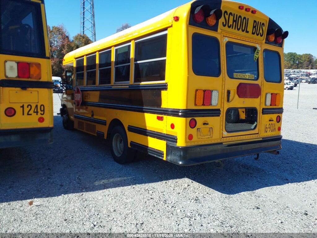 1GB3GSBG9G1227442 2016 CHEVROLET EXPRESS CUTAWAY photo no. 3