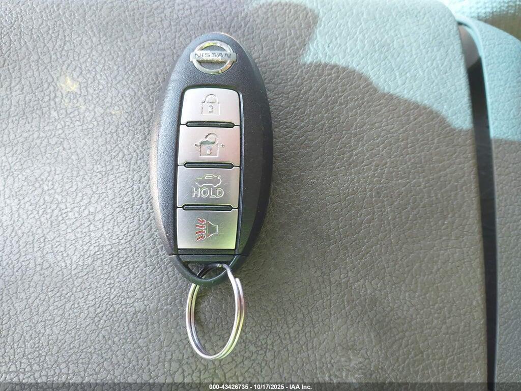 3N1AB7AP2GY338702 2016 NISSAN SENTRA photo no. 11