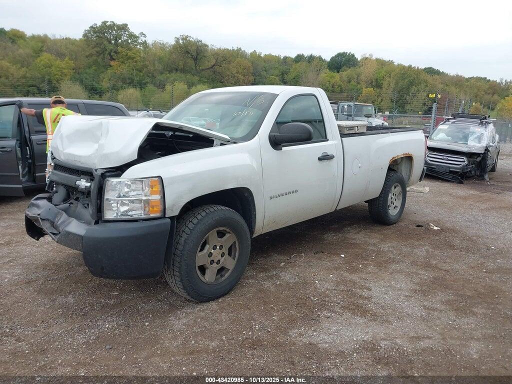 1GCNCPEX5BZ414031 2011 CHEVROLET SILVERADO 1500 photo no. 2