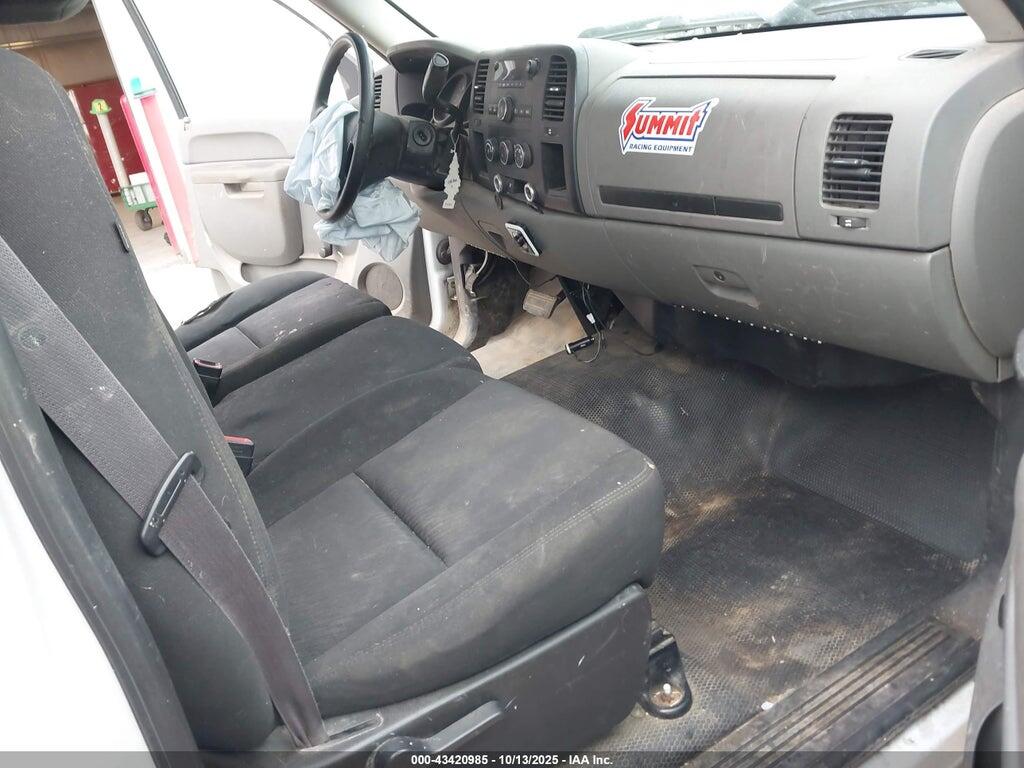1GCNCPEX5BZ414031 2011 CHEVROLET SILVERADO 1500 photo no. 5