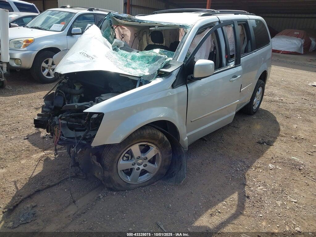 2D4RN5DX4AR124666 2010 DODGE GRAND CARAVAN photo no. 2