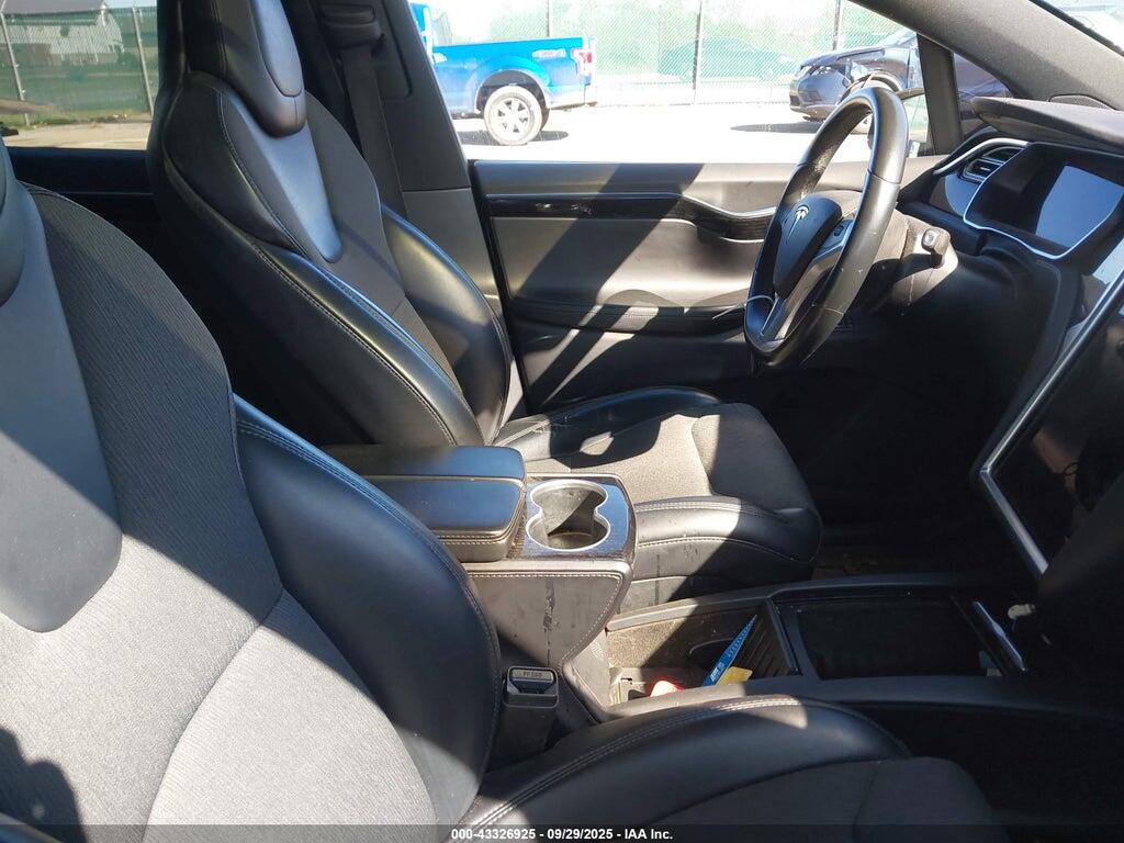 5YJXCDE24HF066149 2017 TESLA MODEL X photo no. 5