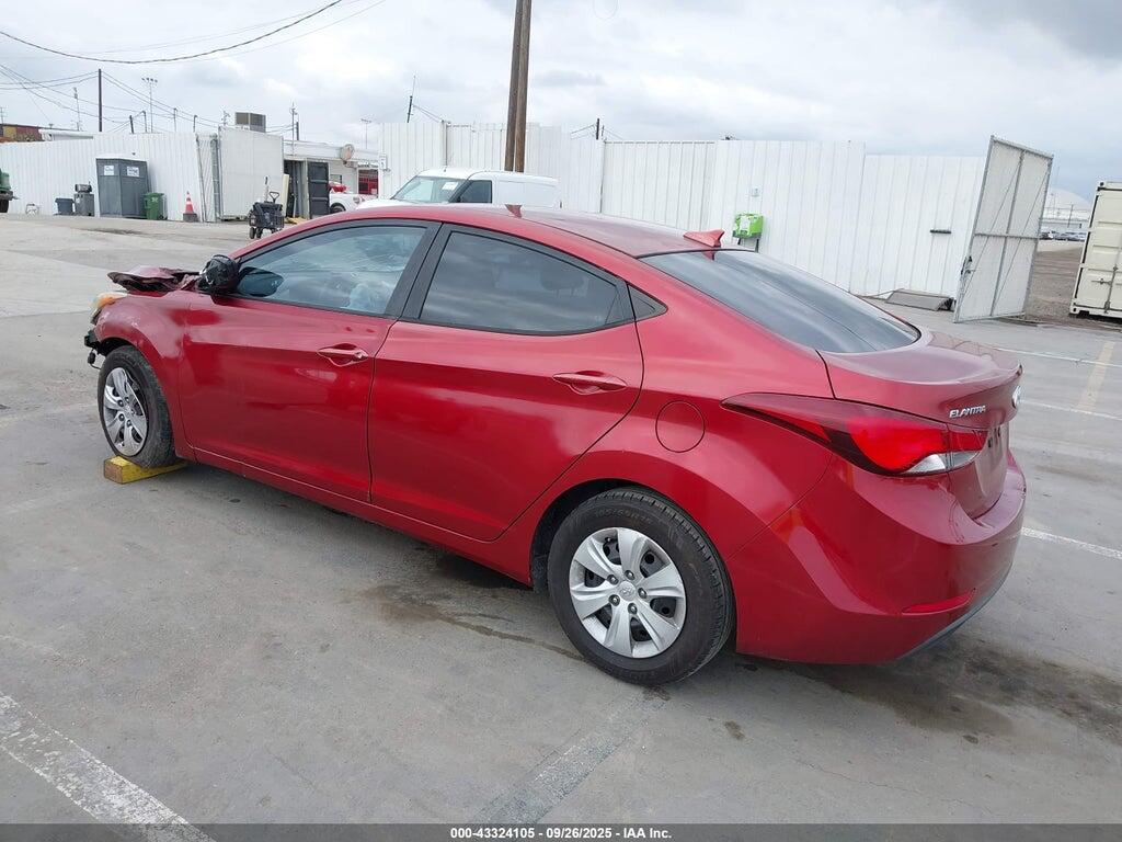 5NPDH4AE8GH725337 2016 HYUNDAI ELANTRA photo no. 3