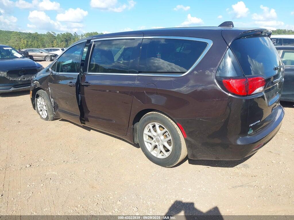 2C4RC1DG8HR704816 2017 CHRYSLER PACIFICA photo no. 3