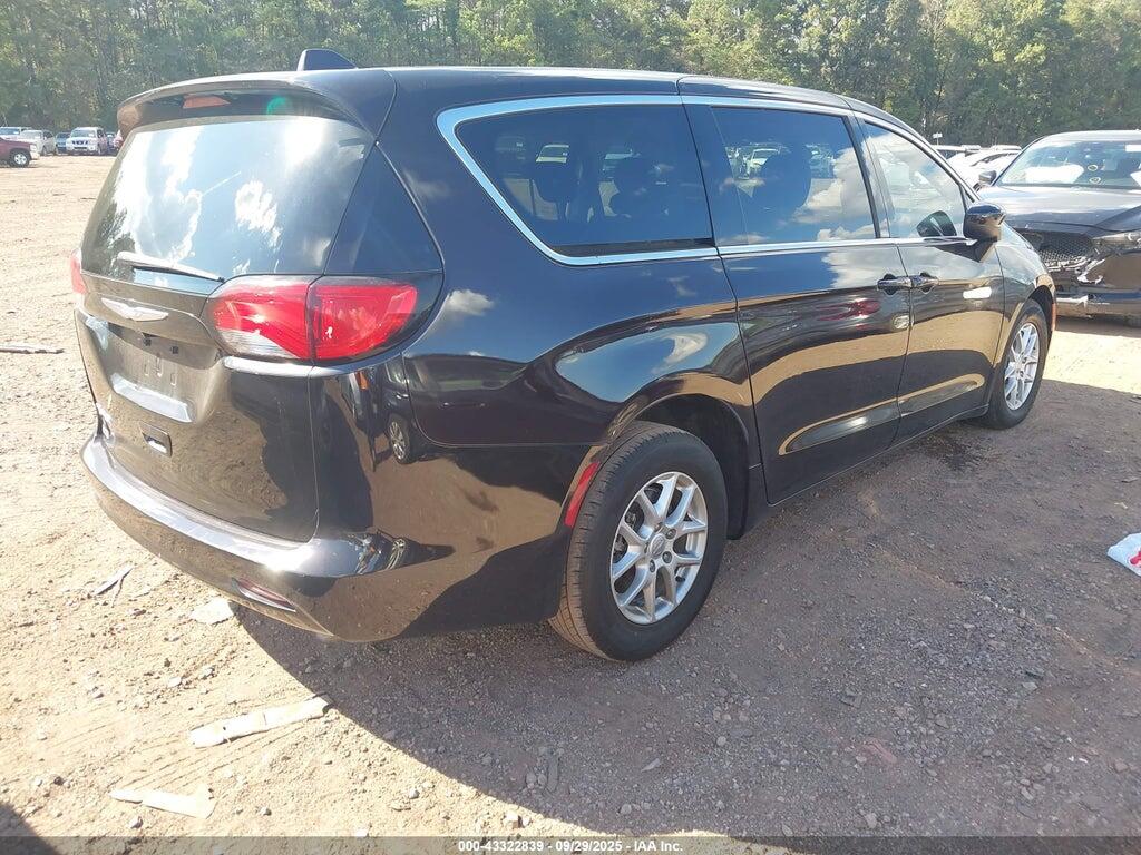 2C4RC1DG8HR704816 2017 CHRYSLER PACIFICA photo no. 4