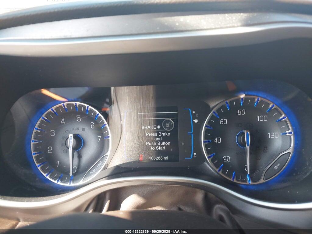 2C4RC1DG8HR704816 2017 CHRYSLER PACIFICA photo no. 7