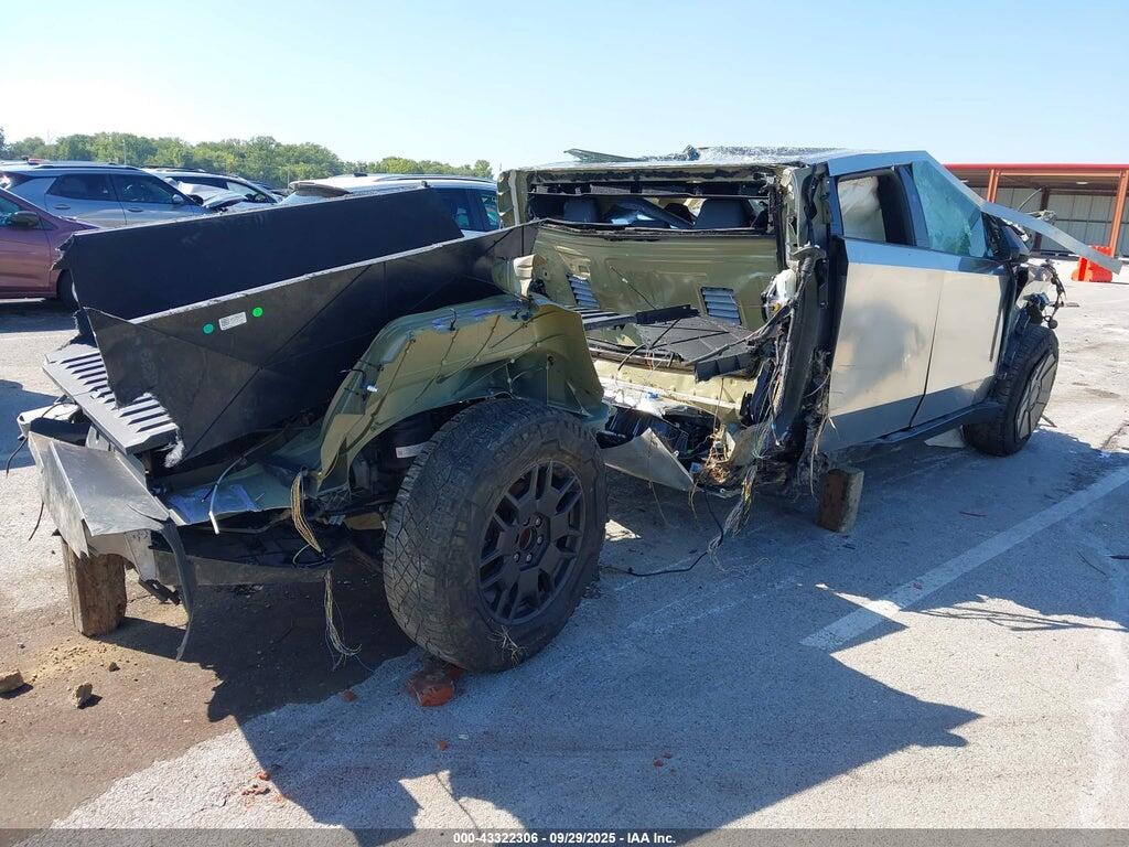 7G2CEHEE9RA025554 2024 TESLA CYBERTRUCK photo no. 4