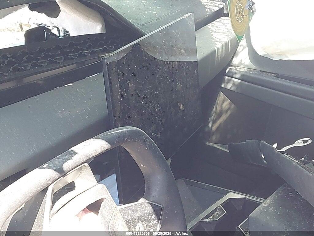 7G2CEHEE9RA025554 2024 TESLA CYBERTRUCK photo no. 7