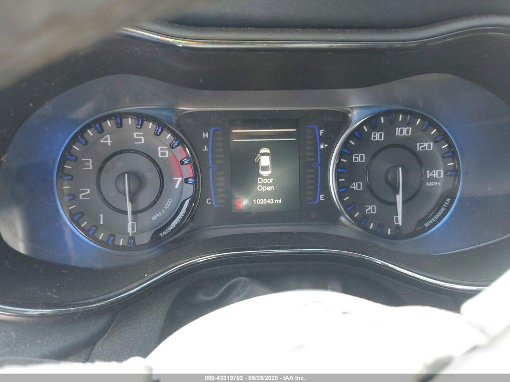 1C3CCCBB7FN614595 2015 CHRYSLER 200 photo no. 7