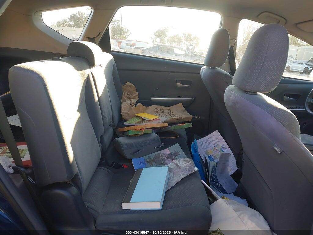 JTDZN3EUXD3225634 2013 TOYOTA PRIUS V photo no. 8